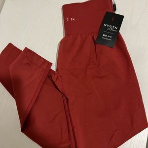 Navigation workout leggings